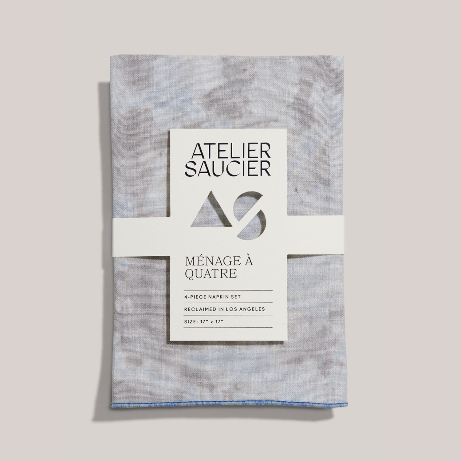 01_MAQ043_BLUE-SKY-LINEN_square